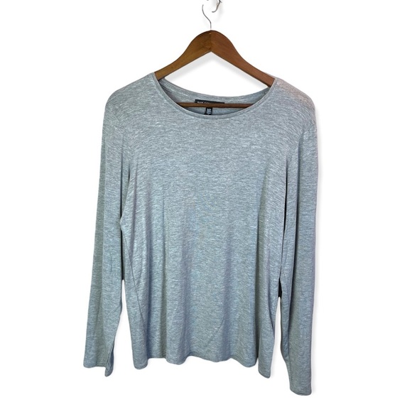 Saks Fifth Avenue Tops - SAKS FIFTH AVENUE WOMENS GREY LONG SLEEVE TEE XL